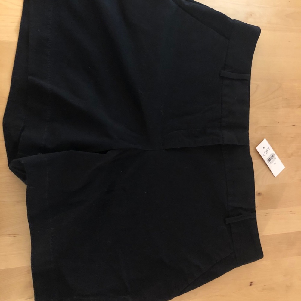 Loft The Riviera Short Curvy Fit Size 10 6” inseam